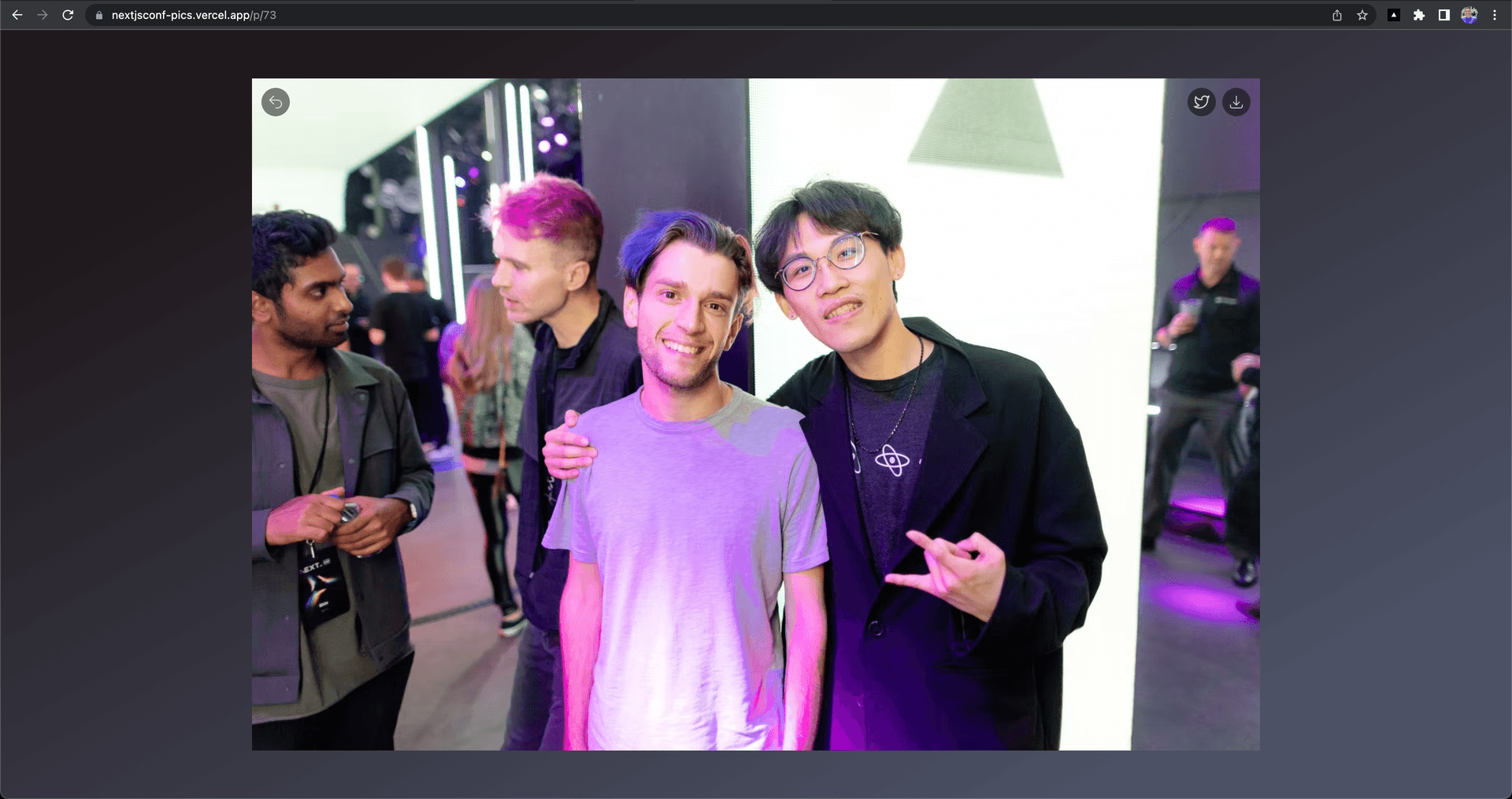 Area #3 of the Image Gallery: Individual dynamic routes that showed one image